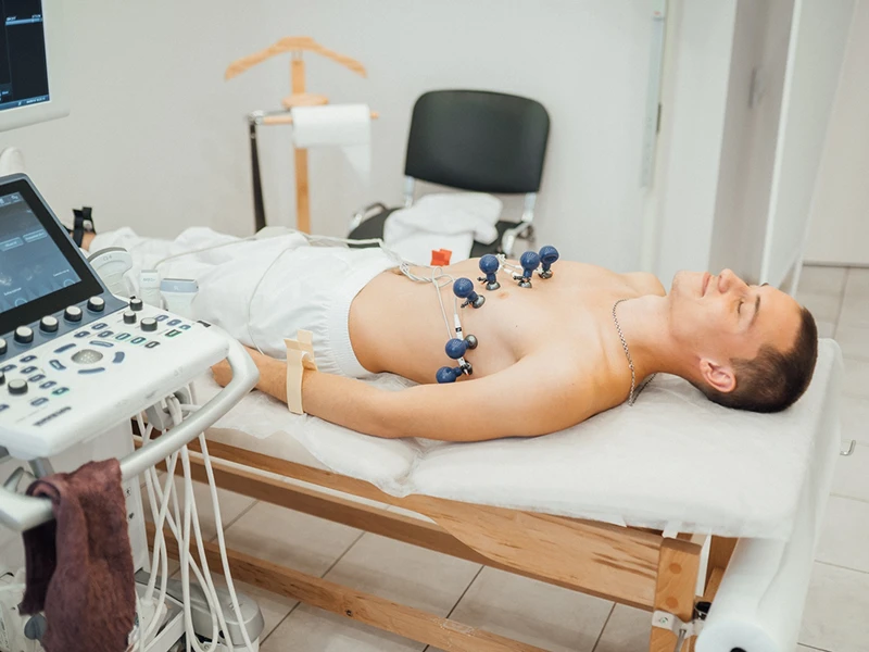 После праздников: как восстановить организм и не сорваться с режима?